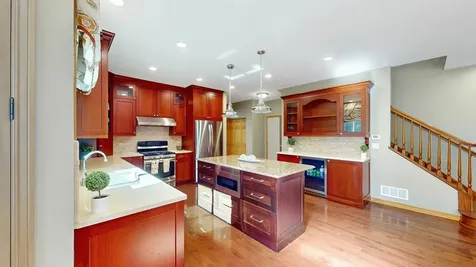 3510 High Hill Circle Carpentersville IL 60110