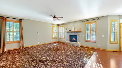 3510 High Hill Circle Carpentersville IL 60110