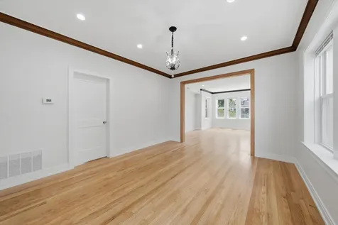 3244 West 62nd Place Chicago IL 60629