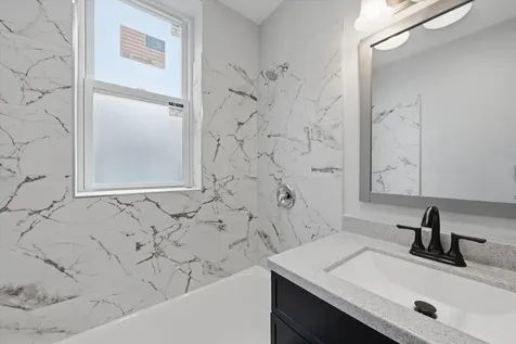 3244 West 62nd Place Chicago IL 60629