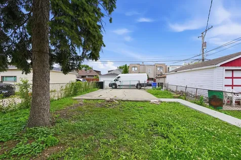 3244 West 62nd Place Chicago IL 60629