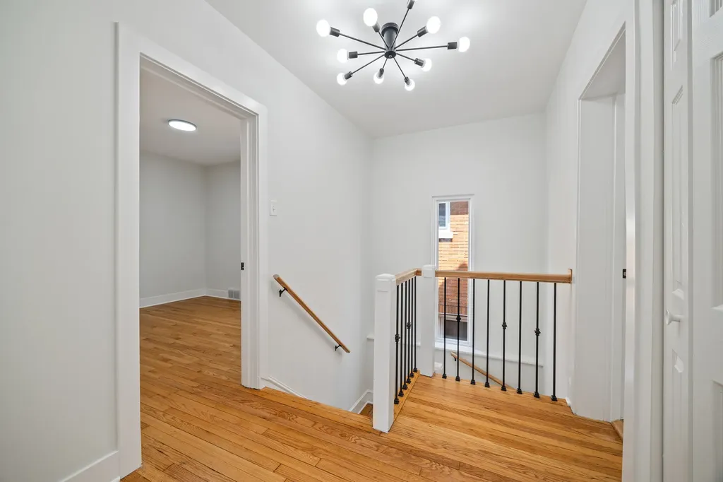 11304 South Lowe Avenue Chicago IL 60628