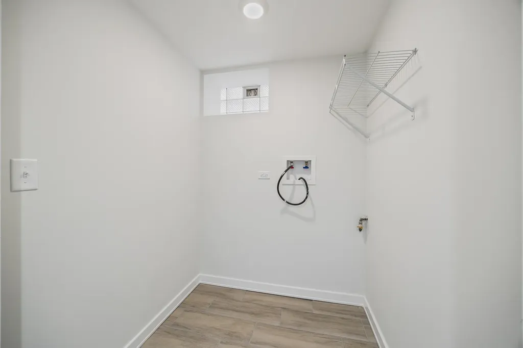 11304 South Lowe Avenue Chicago IL 60628