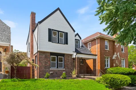 11304 South Lowe Avenue Chicago IL 60628