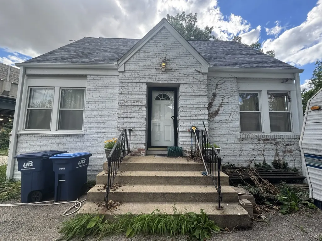800 East Touhy Avenue Des Plaines IL 60018