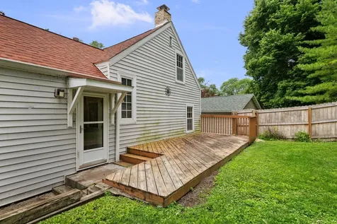 1321 46TH Avenue Rock Island IL 61201