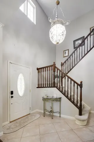 5 Vernon Court South Elgin IL 60177