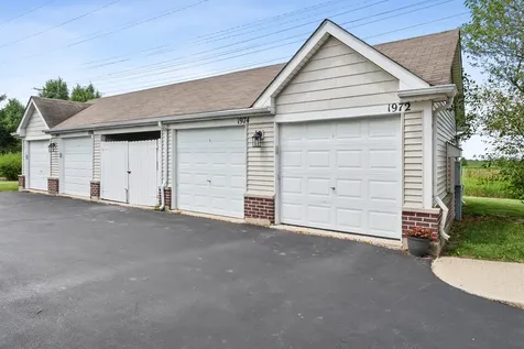 1972 Parkside Drive Shorewood IL 60404