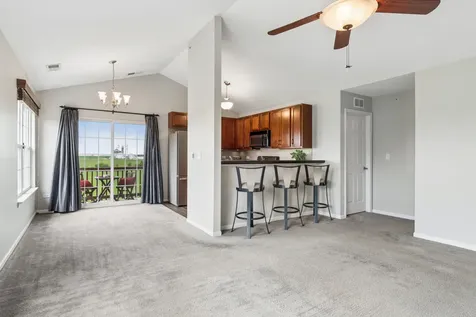 1972 Parkside Drive Shorewood IL 60404
