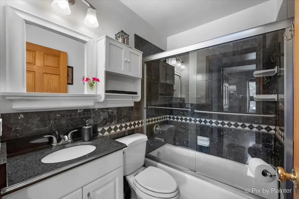445 Harvest Lane Roselle IL 60172