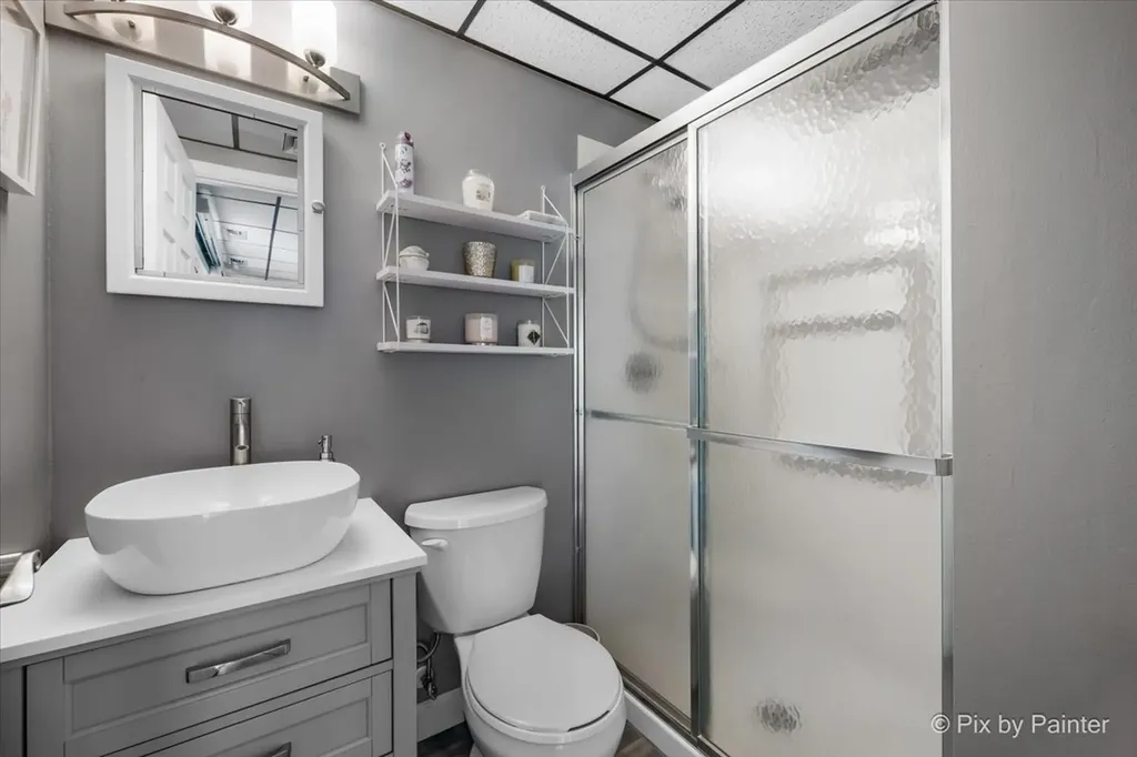 445 Harvest Lane Roselle IL 60172