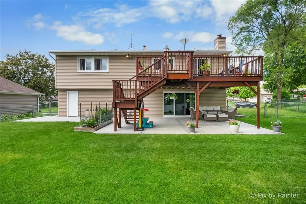 445 Harvest Lane Roselle IL 60172