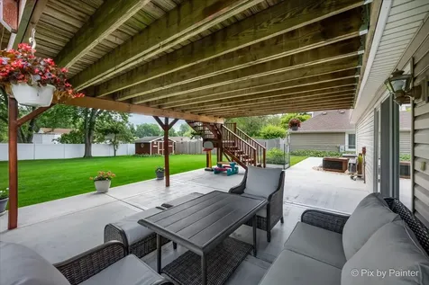 445 Harvest Lane Roselle IL 60172