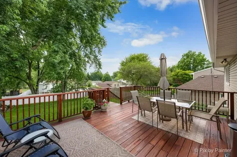 445 Harvest Lane Roselle IL 60172