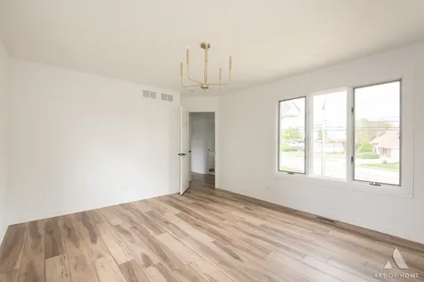 1170 Mccarthy Road Lemont IL 60439