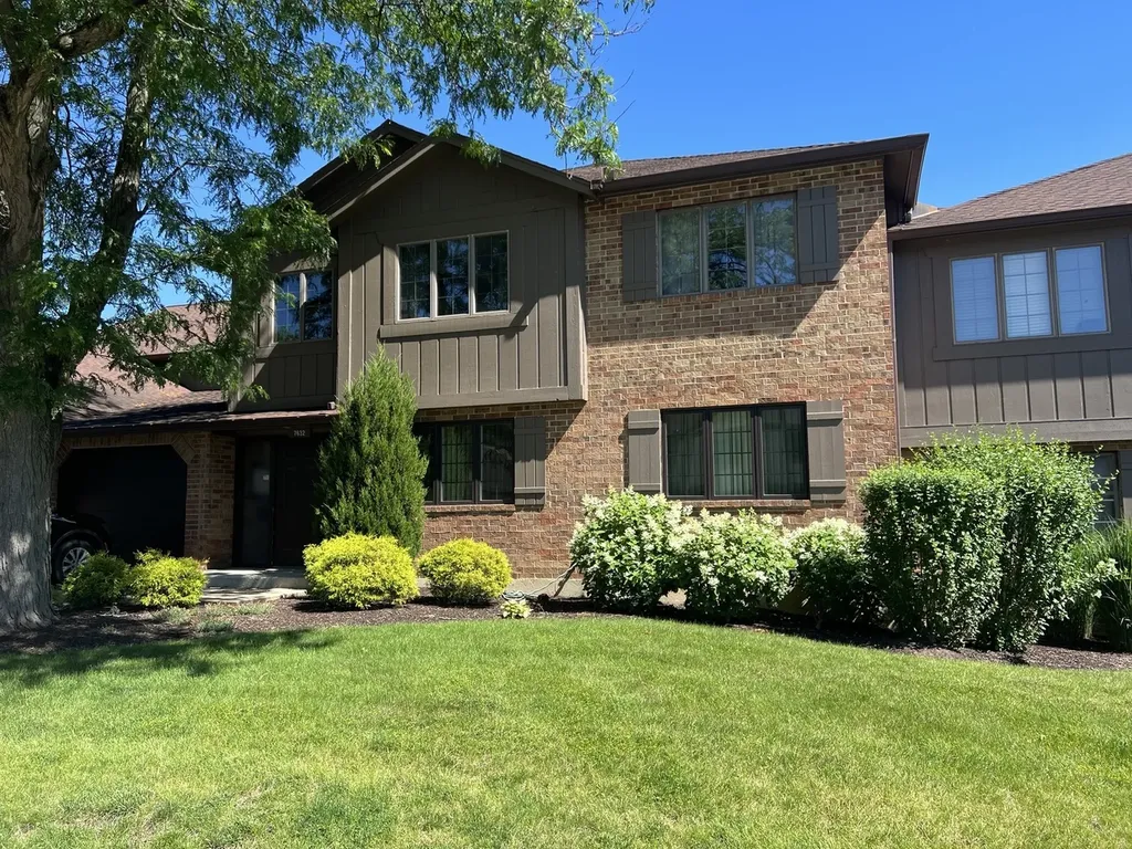 7632 West Arquilla Drive Palos Heights IL 60463