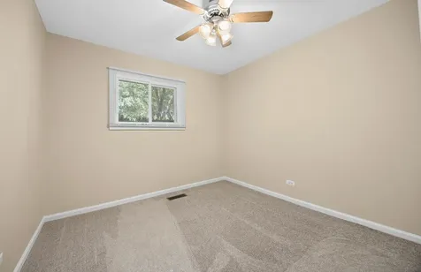 105 Rocklyn Court Bolingbrook IL 60440