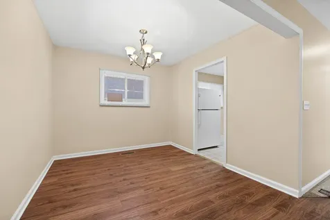 105 Rocklyn Court Bolingbrook IL 60440