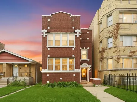 7842 South Constance Avenue Chicago IL 60649