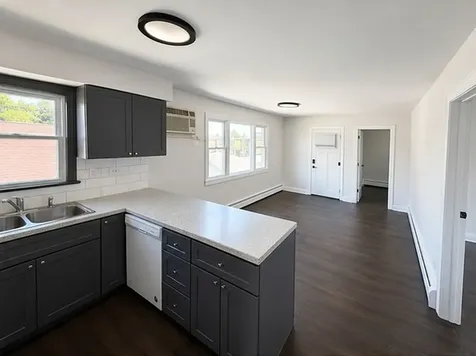 6029 South Keating Avenue Chicago IL 60629