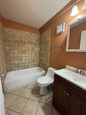 1288 Perry Street Des Plaines IL 60016
