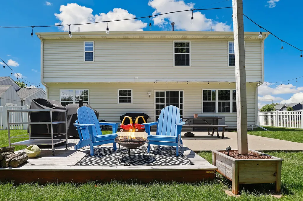 908 Blandford Avenue New Lenox IL 60451