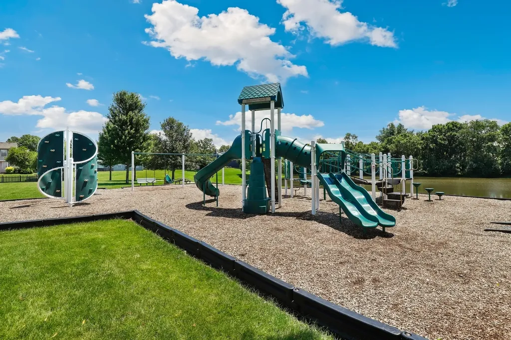 908 Blandford Avenue New Lenox IL 60451