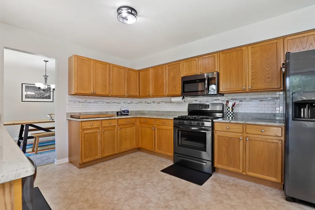 908 Blandford Avenue New Lenox IL 60451