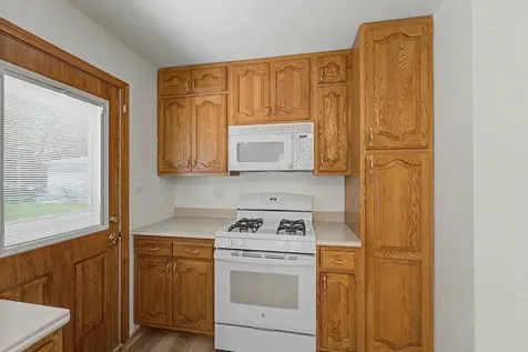 332 Crescent Drive Glenview IL 60025