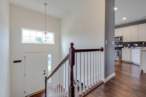 582 Cannonball Drive Grayslake IL 60030