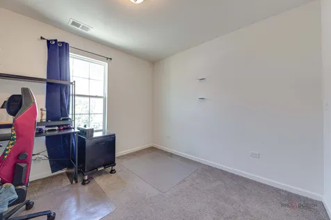 582 Cannonball Drive Grayslake IL 60030