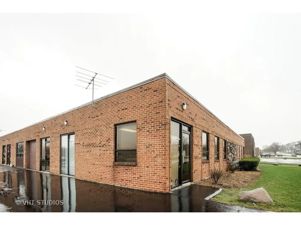 2385 Hammond Drive Schaumburg IL 60173