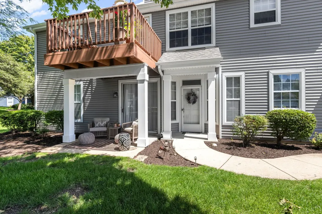 2071 Waverly Lane Algonquin IL 60102