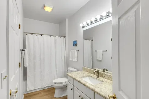 2071 Waverly Lane Algonquin IL 60102