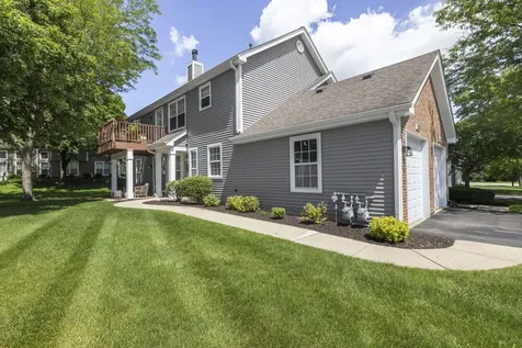 2071 Waverly Lane Algonquin IL 60102