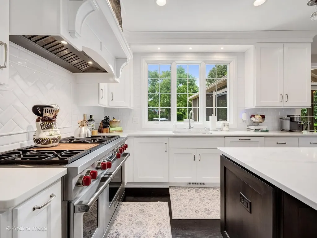 148 Hawkins Circle Wheaton IL 60189