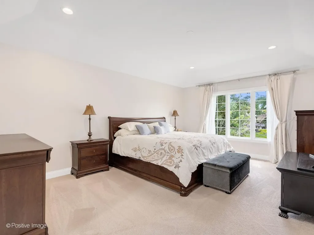 148 Hawkins Circle Wheaton IL 60189