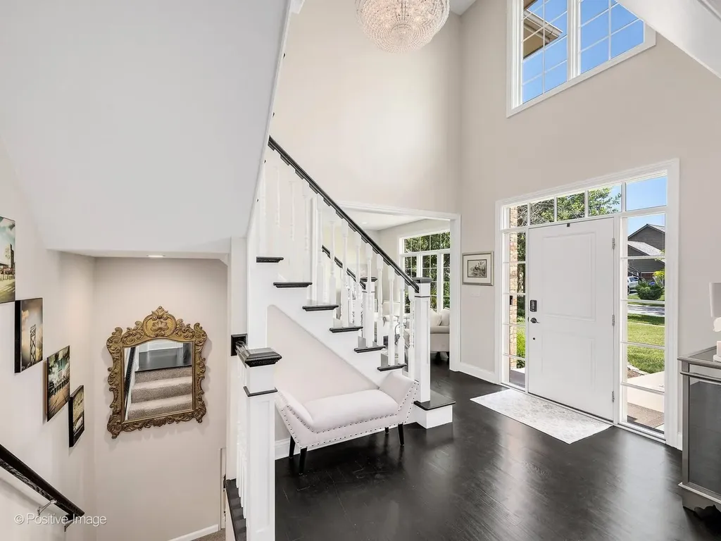 148 Hawkins Circle Wheaton IL 60189