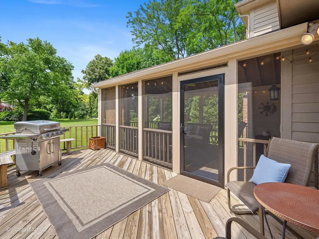 148 Hawkins Circle Wheaton IL 60189