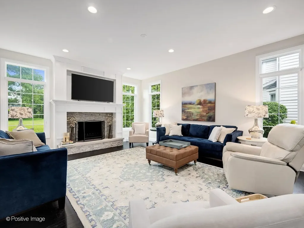 148 Hawkins Circle Wheaton IL 60189