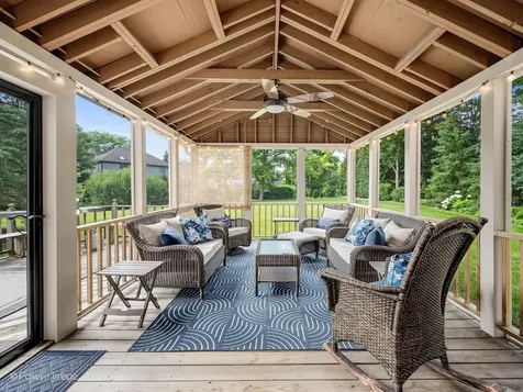148 Hawkins Circle Wheaton IL 60189