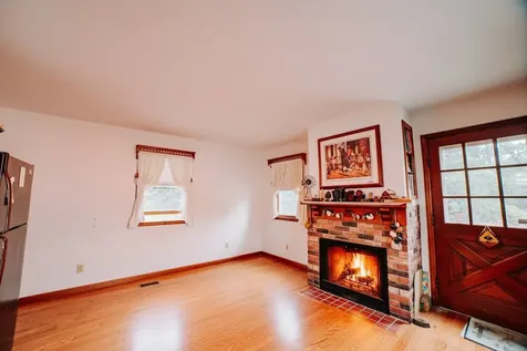 120 East Washington Avenue Watseka IL 60970