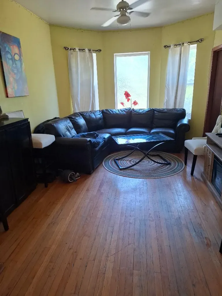 4419 South Princeton Street S Chicago IL 60609