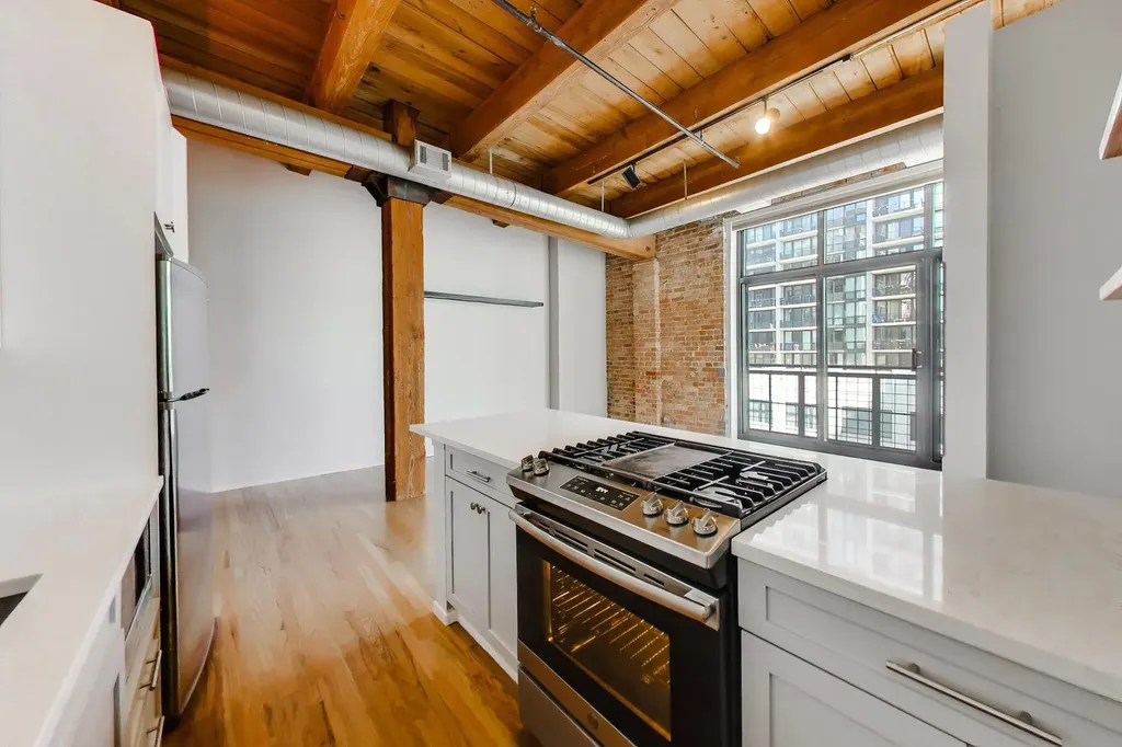 728 West Jackson Boulevard Chicago IL 60661