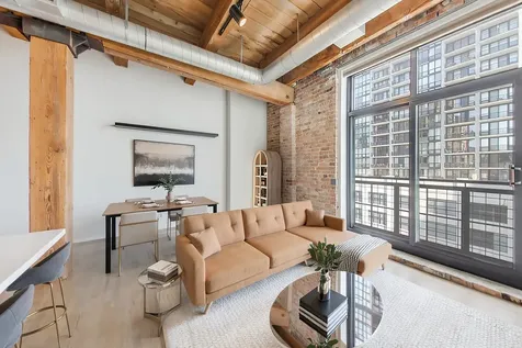 728 West Jackson Boulevard Chicago IL 60661
