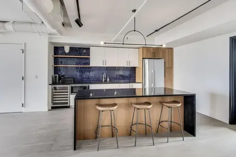 728 West Jackson Boulevard Chicago IL 60661