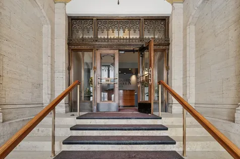 728 West Jackson Boulevard Chicago IL 60661