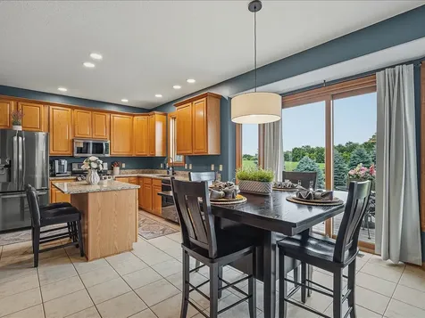 9938 Tybow Trail Roscoe IL 61073