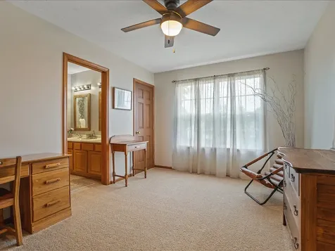 9938 Tybow Trail Roscoe IL 61073