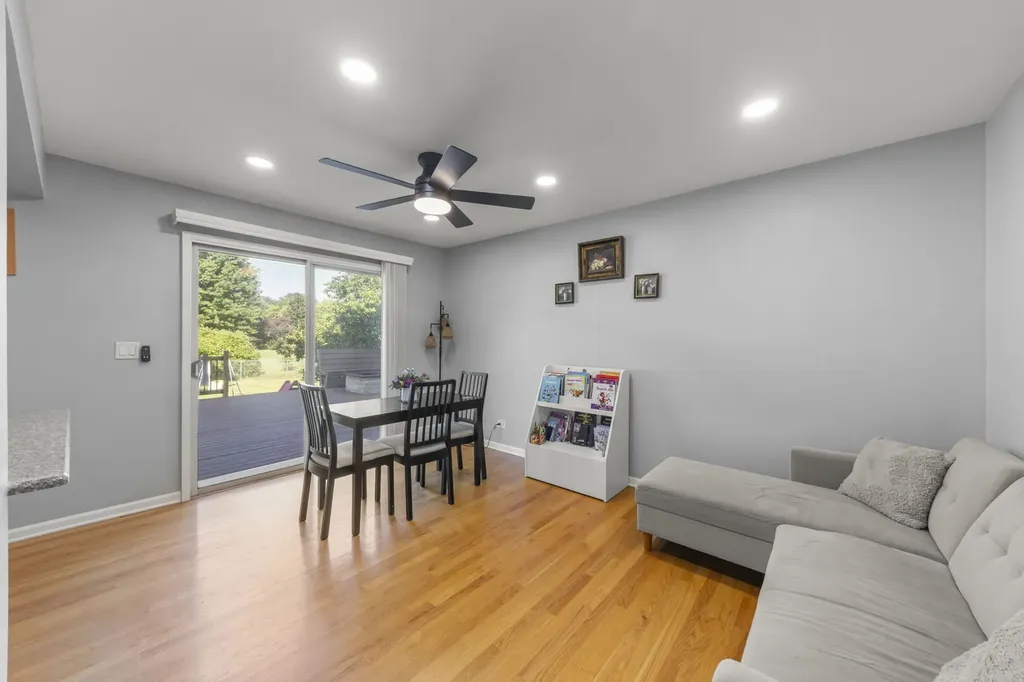 1748 Bucknell Court Naperville IL 60565
